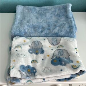 Set of 2 Adorable Elephant Baby and blue Blanket